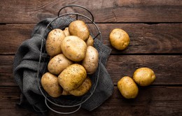 Những mẹo đơn giản giúp bảo quản khoai tây luôn tươi mới