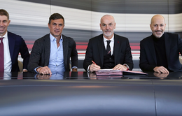 AC Milan đạt thỏa thuận gia hạn với HLV Stefano Pioli