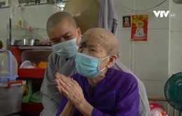 Ngôi chùa gần 30 năm nuôi dưỡng người già neo đơn