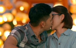 Nụ hôn ngọt ngào giữa Bảo Anh và Lương Thu Trang