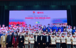 Trao gần 300 suất học bổng SCG Sharing The Dream cho học sinh, sinh viên toàn quốc