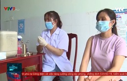 Các tỉnh thành Đông Nam Bộ tiêm vắc-xin cho người lao động quay lại làm việc