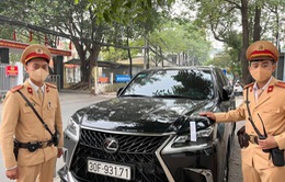 Hà Nội: Phát hiện siêu xe Lexus LX570 đeo biển giả, nghi nhập lậu