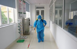 Ca nhiễm biến thể Omicron đầu tiên tại Việt Nam được ra viện