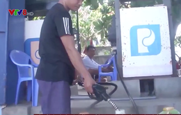 Người dân đảo Lý Sơn đổ xô mua xăng dầu dự trữ