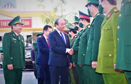 Thủ tướng Nguyễn Xuân Phúc chúc Tết các đơn vị lực lượng vũ trang TP Đà Nẵng