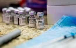 Mỹ sắp gom đủ vaccine tiêm cho người trưởng thành