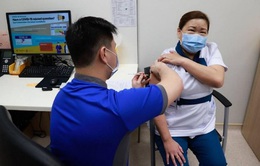 Kinh tế ASEAN phục hồi phụ thuộc vào việc phổ biến vaccine COVID-19
