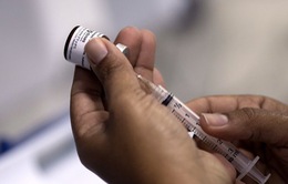 Thái Lan triển khai tiêm chủng vaccine COVID-19 cho người từ 18 - 59 tuổi