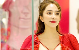 DV Quỳnh Nga: "8/3 muốn nhận được quà hãy mặc một chiếc váy đỏ"