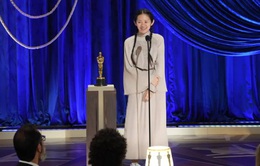 Nữ đạo diễn châu Á đầu tiên giành Đạo diễn xuất sắc của Oscar: Giải thưởng này giành cho người có dũng khí giữ sự tốt đẹp