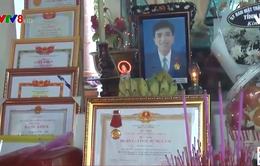Trao truy tặng Huân chương dũng cảm của Chủ tịch nước cho sinh viên Nguyễn Văn Nhã