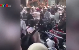 Đắk Lắk: Xác minh clip học sinh hỗn chiến trước cổng trường