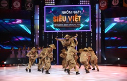 Nhóm nhảy của Quang Đăng "chơi nổi" trong không gian ma mị