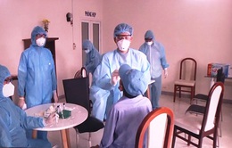 Cần thiết triển khai test nhanh COVID-19 cấp bách bảo vệ các cơ sở y tế TP Hồ Chí Minh