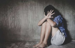 Khởi tố "yêu râu xanh" 71 tuổi hiếp dâm hai bé gái 8 tuổi ở Yên Bái