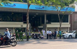 Hà Nội: Một nhân viên ngân hàng VietinBank nghi mắc COVID-19