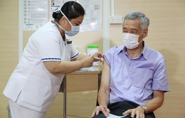 Thủ tướng Singapore kêu gọi không trì hoãn tiêm vaccine