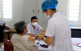 Tiêm thử nghiệm giai đoạn 2 vaccine Covivac tại Thái Bình