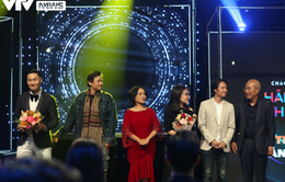 "Hương vị tình thân" thắng giải Phim truyền hình ấn tượng tại VTV Awards 2021