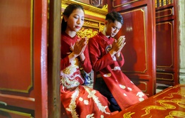 18 đôi trẻ tổ chức đám cưới tập thể tại khu vực hồ Hoàn Kiếm
