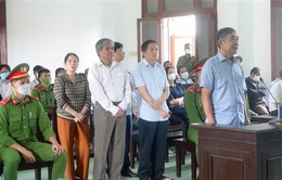 Xét xử cựu Phó Chủ tịch Thường trực UBND tỉnh Phú Yên và đồng phạm