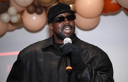 Kanye West tiếp tục bị hắt hủi, không được chào đón tại hãng giày Skechers