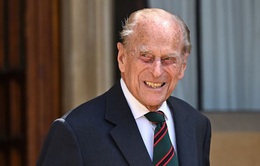 Hoàng thân Philip từng muốn kiện phim về Hoàng gia Anh vì những khắc họa sai sự thật