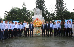 Tổ chức Lễ dâng hoa tưởng nhớ cố Thủ tướng Võ Văn Kiệt tại NMLD Dung Quất