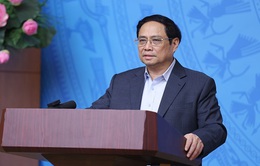 Thủ tướng Phạm Minh Chính: Nghiên cứu, điều chỉnh chính sách phòng, chống dịch COVID-19 phù hợp với tình hình mới