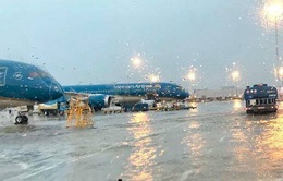 Hủy cả trăm chuyến bay đi và đến Phú Quốc, Côn Đảo vì thời tiết xấu