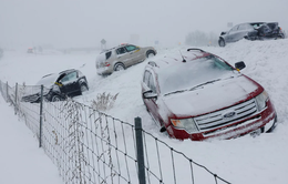 Mỹ: Ít nhất 28 người tử vong và hàng trăm nghìn ngôi nhà mất điện do bão tuyết dữ dội