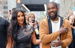 Kim Kardashian vẫn bảo vệ hình tượng của Kanye West trước mặt các con