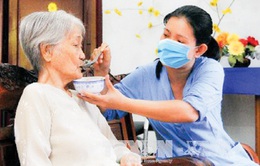 Huy động nguồn lực để phát triển các ngành nghề chăm sóc người cao tuổi