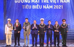 Chủ tịch nước dự Lễ trao Giải thưởng "Gương mặt trẻ Việt Nam tiêu biểu năm 2021"
