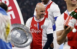 Bỏ cả tiệc ăn mừng với Ajax, Erik ten Hag vội lo cho Man Utd