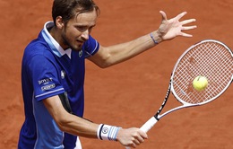 Medvedev, Jannik Sinner, Rublev thẳng tiến vòng 4 Roland Garros