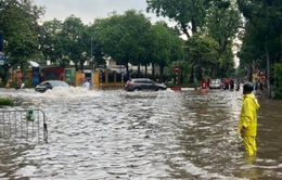 Hà Nội: Yêu cầu thanh tra giao thông ứng trực khi xảy ra mưa giông