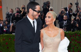Hậu ly hôn, Kim Kardashian ngày càng nghiêm túc với bạn trai mới