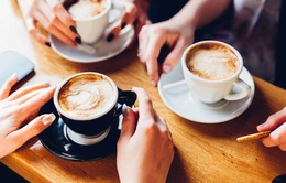 Người uống cà phê có tuổi thọ cao hơn những người không uống