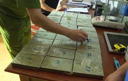 Phú Thọ: Bắt đối tượng vận chuyển trái phép 30 bánh heroin