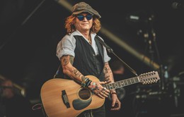 Thắng kiện trước vợ cũ, Johnny Depp không hả hê