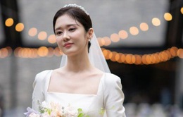 Ảnh cưới chính thức của Jang Na Ra được công bố