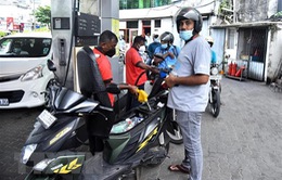 Sri Lanka tạm ngừng bán nhiên liệu trong 2 tuần tới