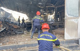 Cháy lớn tại xưởng may trong Khu Công nghiệp Phú Tài
