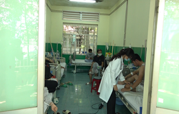 TP. Hồ Chí Minh: Nguy cơ dịch chồng dịch, trong bối cảnh thuốc và vật tư y tế cũng có nguy cơ thiếu