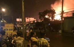 Cháy kho hóa chất tại TP Hồ Chí Minh