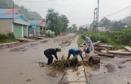 Điện Biên: Mưa lớn gây sạt lở, ách tắc trên Quốc lộ 12 và 4H