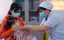 Hơn 250.000 trẻ em tại Việt Nam bỏ lỡ các mũi tiêm chủng cơ bản trong đại dịch COVID-19