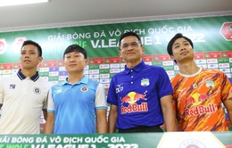 HLV Kiatisuk và Công Phượng nói gì trước trận gặp CLB Hà Nội